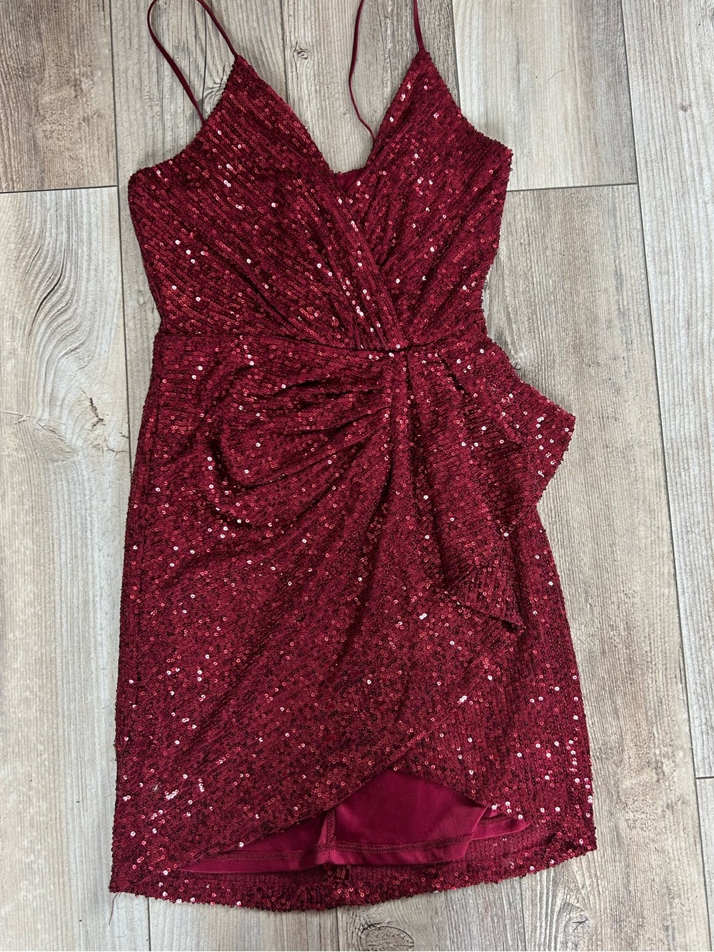 Burgundy Sequin Mini Dress ( urban planet )